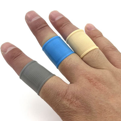 Universel pratique de silicone de protecteur léger de pouce pour des sports