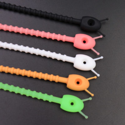 Le caoutchouc de silicone réglable fournit des sangles de câble amovibles et réutilisables