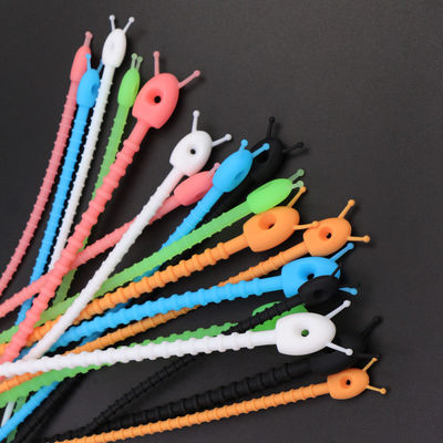 Le caoutchouc de silicone réglable fournit des sangles de câble amovibles et réutilisables