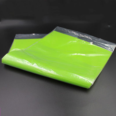 Feuille de caoutchouc de silicone anti-dérapante sans BPA pliable pour table à manger