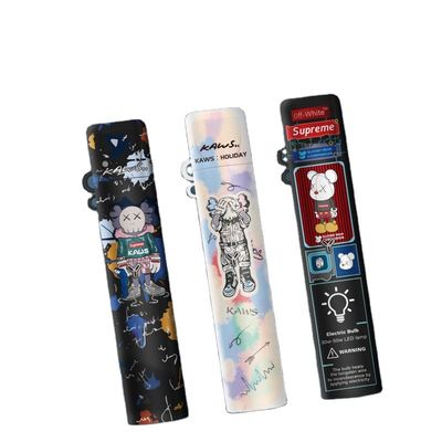 Le caoutchouc de silicone antipoussière portatif fournit le poids léger de douille de cigarette d'E